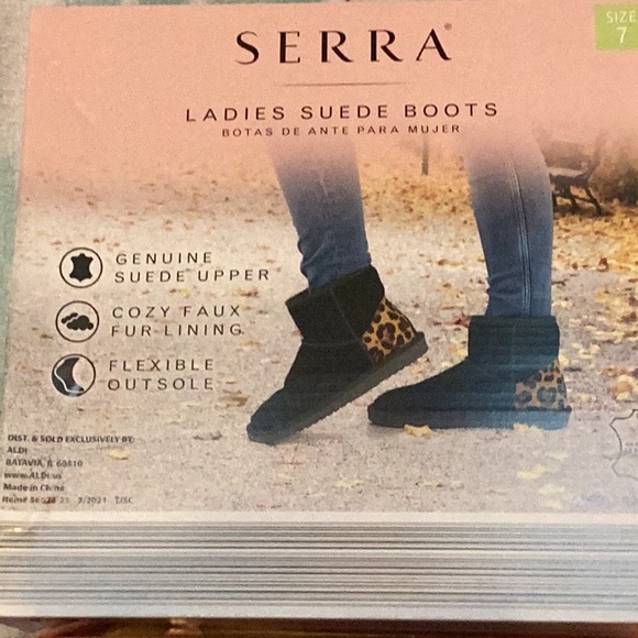 Serra Ladies Suede Boots - Picture 2 of 5